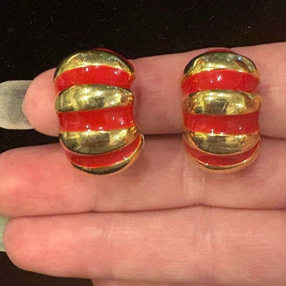 VTG Kenneth Jay Lane Shrimp Clip Gold and Red Earrings - Picture 2 of 5